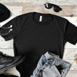 een-t-shirt-vouwen-in-twee-seconden-een-stap-voor-stap-uitleg-van.jpg